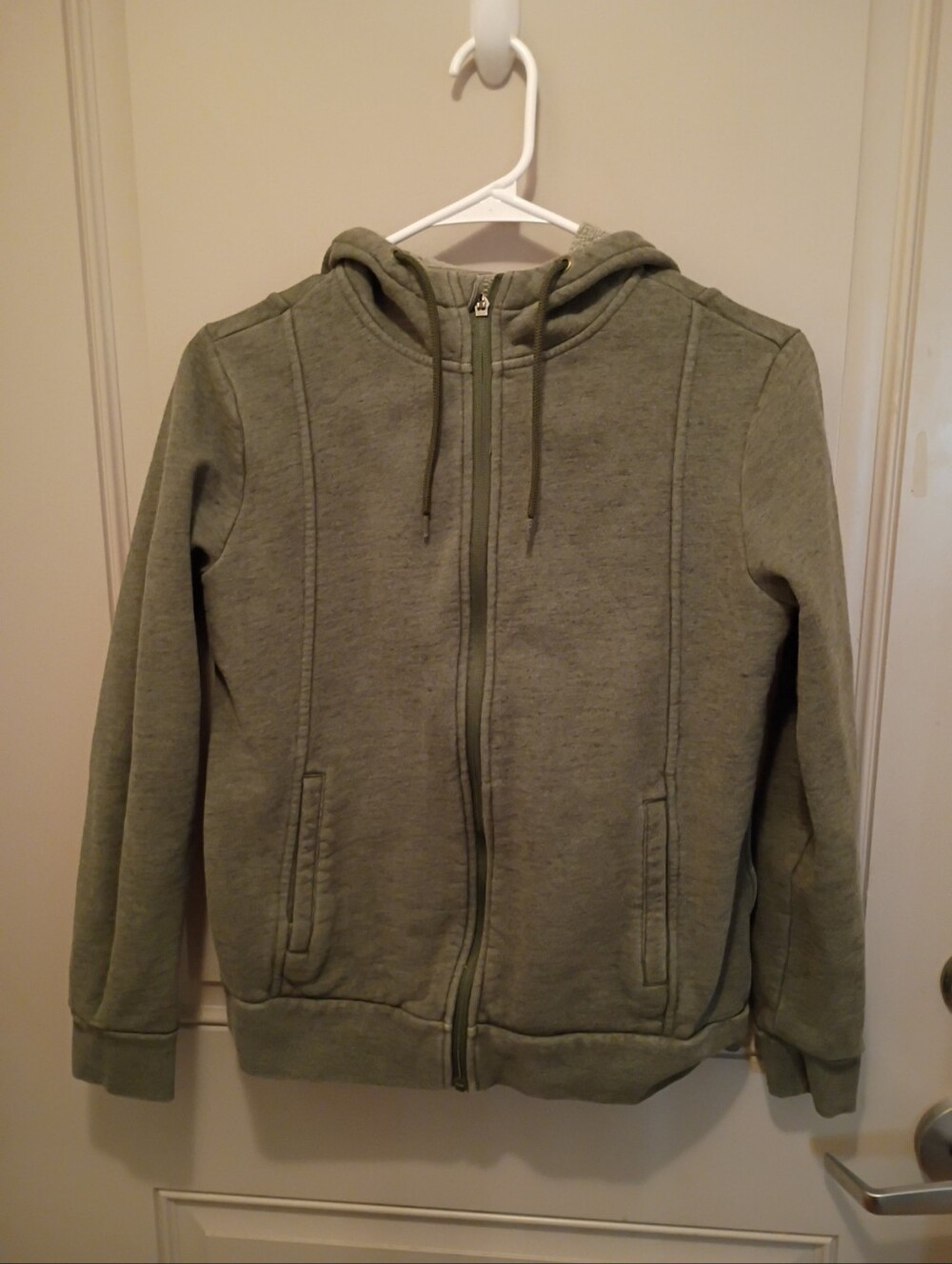 Figs Women's Green Hoodie Size Small Medical Flaws